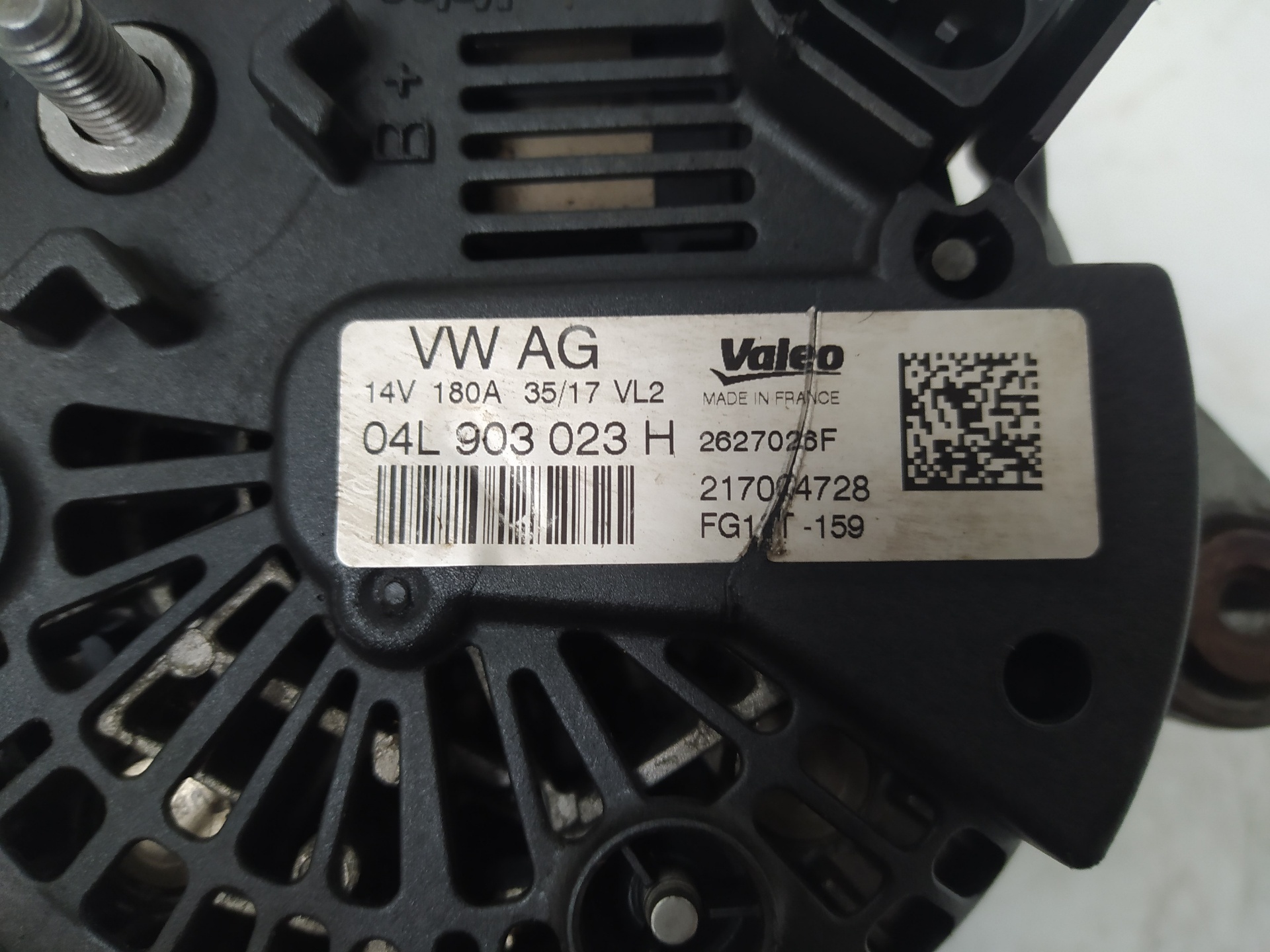 SKODA Yeti 1 generation (2009-2018) Generator 04L903023H, VALEO, 2627023F 22878312