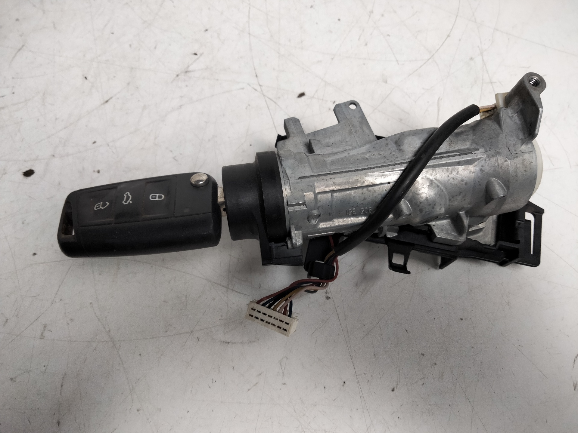 SEAT Ateca 1 generation (2016-2024) Ignition Lock 1K0905851, 5Q0905865A 18962451