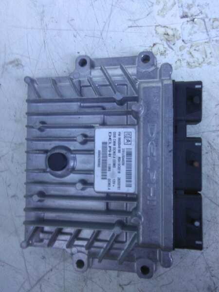 CITROËN C5 2 generation (2008-2017) Блок керування двигуном ECU 9666266580 18829137