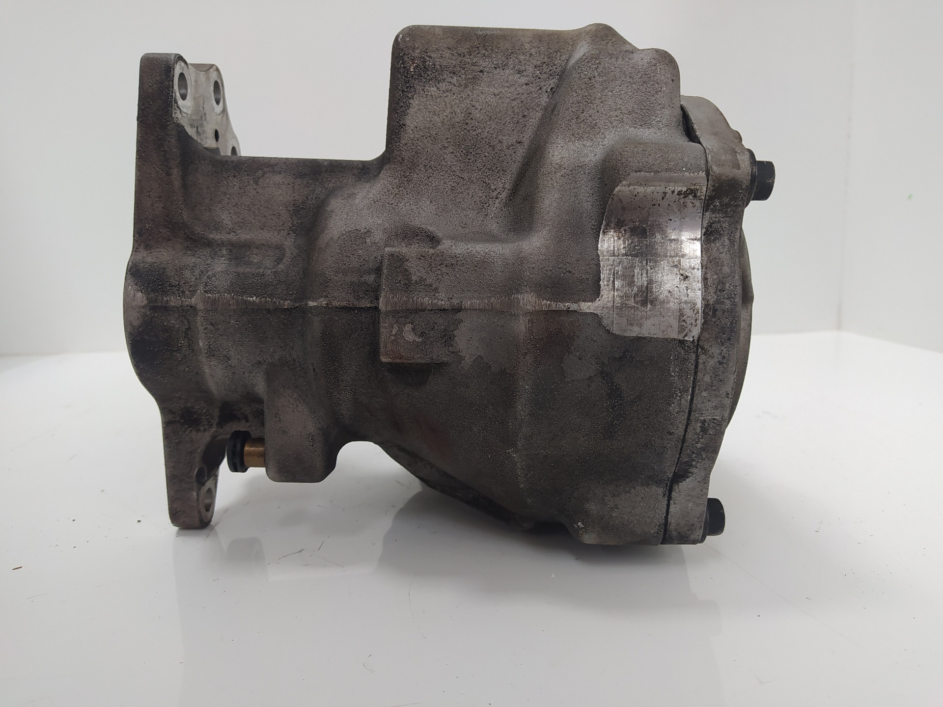 VOLVO XC90 1 generation (2002-2014) Front Transfer Case 30700016 19008415