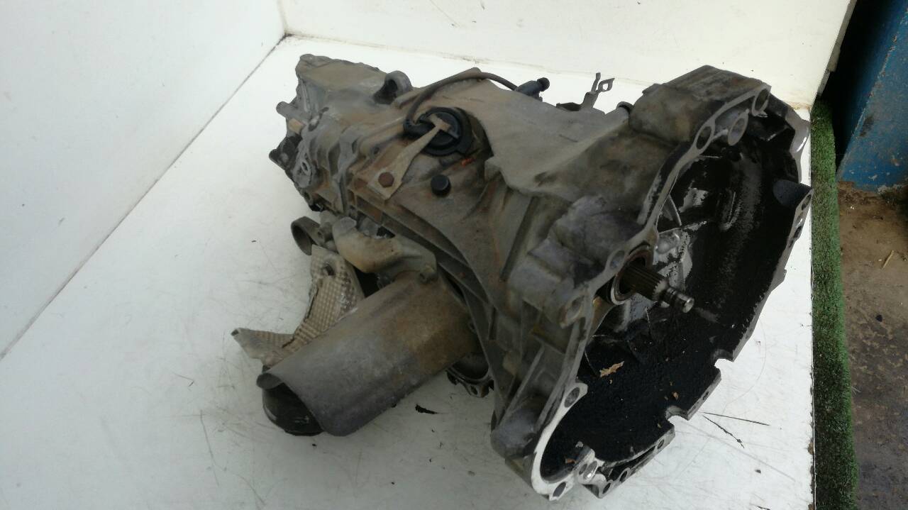 VOLKSWAGEN Passat B5 (1996-2005) Gearbox EEN 18952512