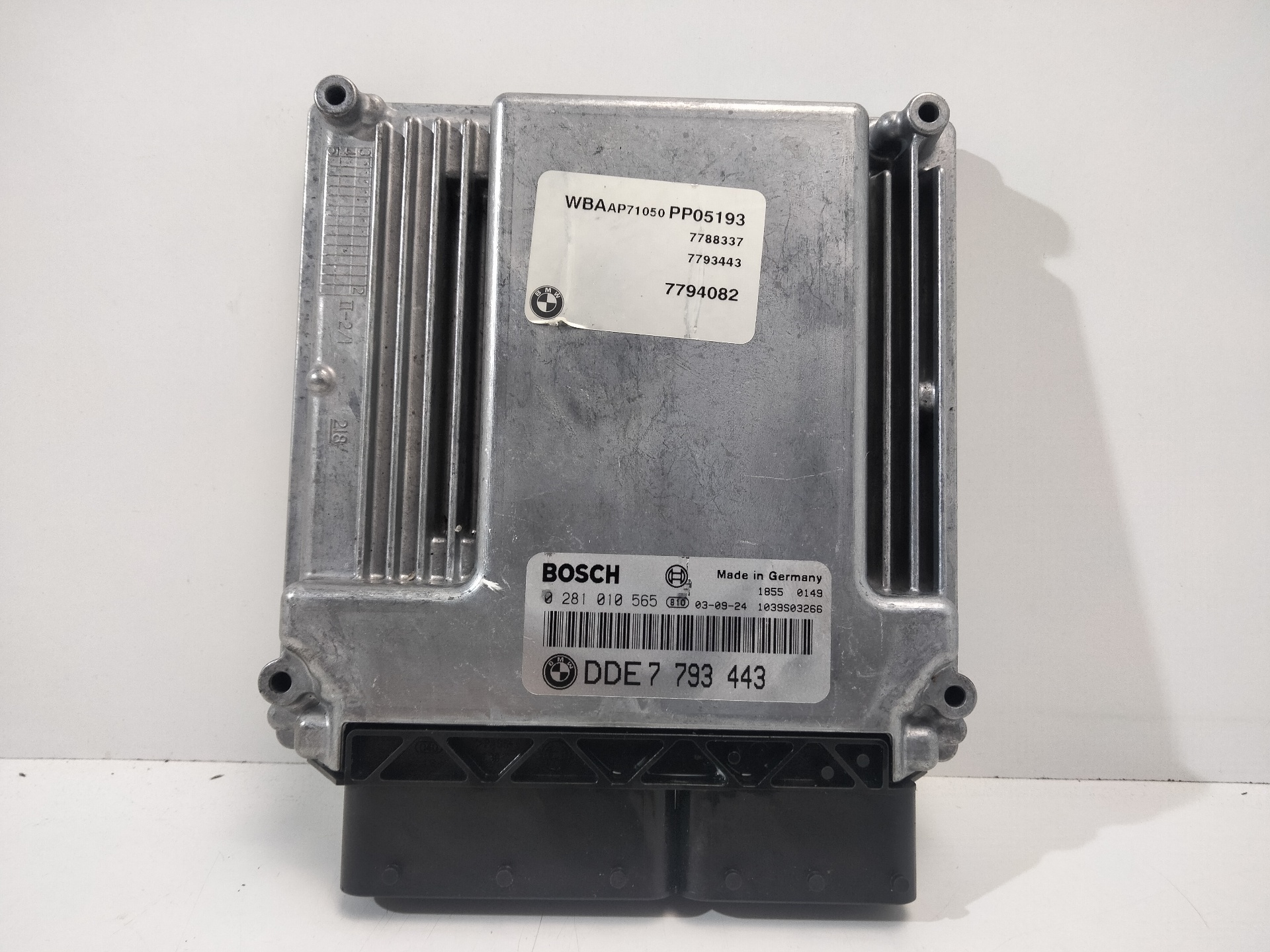 TOYOTA 3 Series E46 (1997-2006) Moottorin ohjausyksikkö ECU 7793443,0281010565 18955364