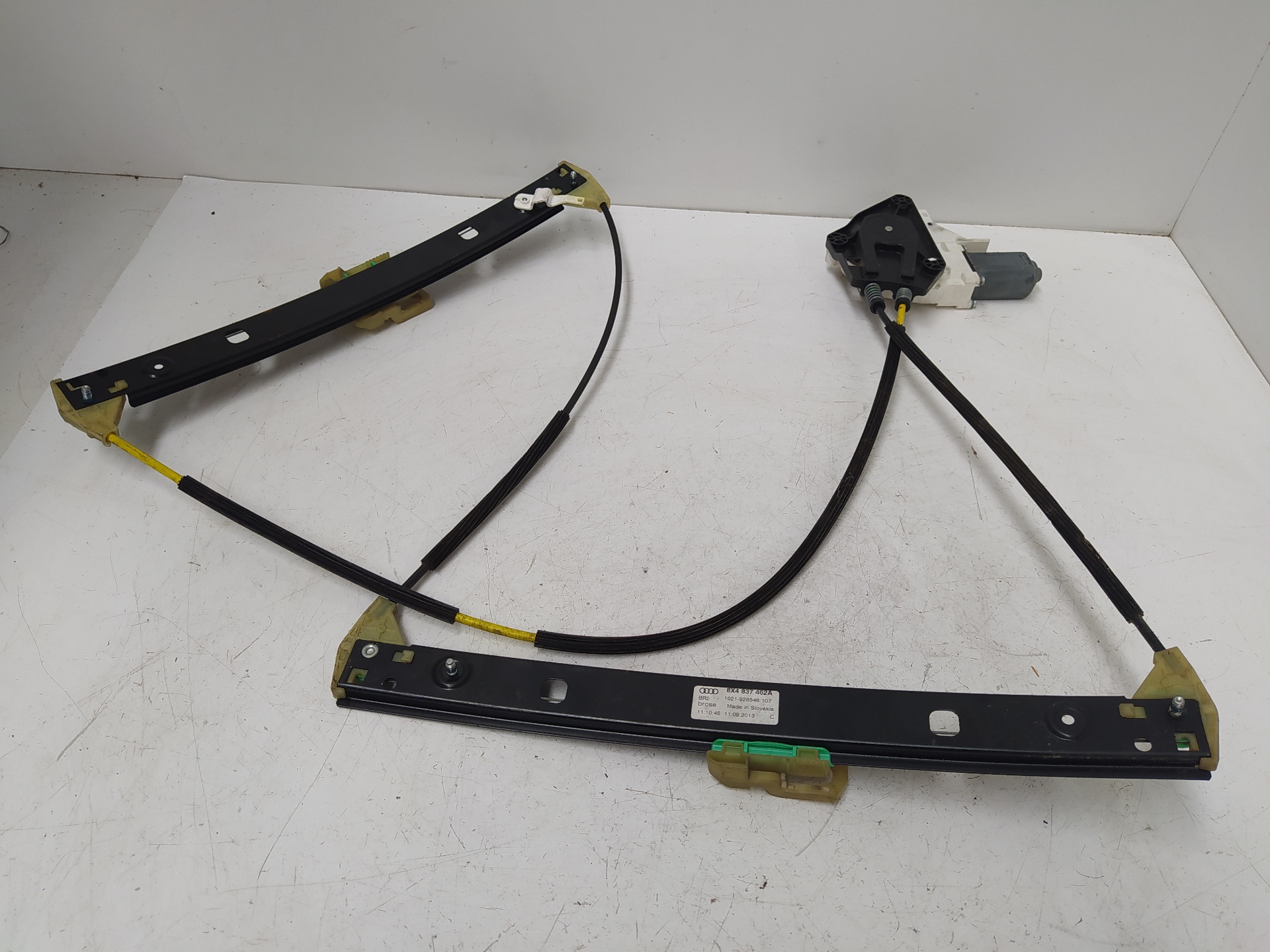 AUDI A4 B8/8K (2011-2016) Front Right Door Window Regulator 8K0837462A 26262331