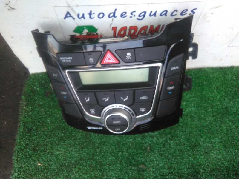 HYUNDAI i30 GD (2 generation) (2012-2017) Climate  Control Unit 97250A6520 18860843