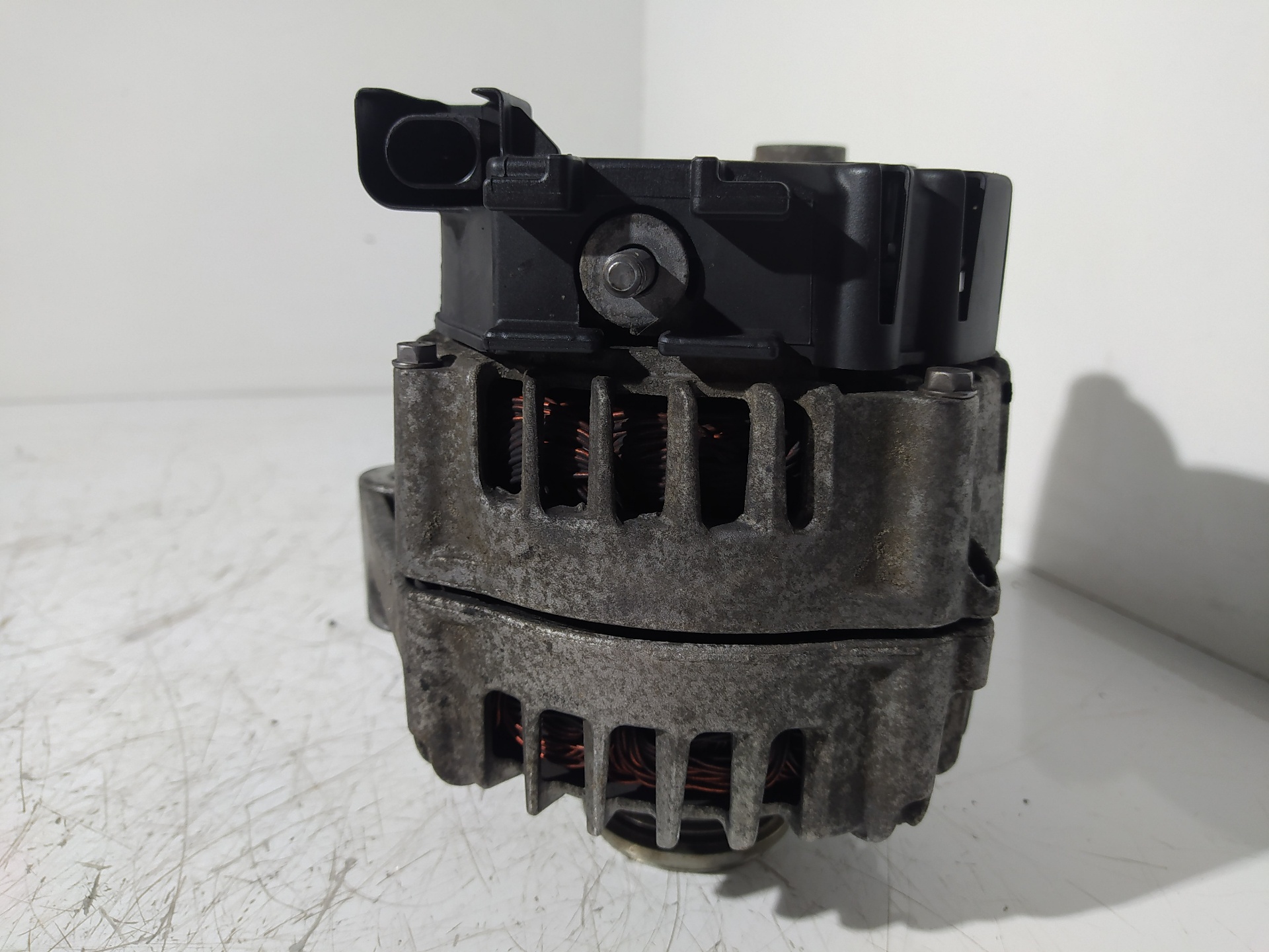 BMW 1 Series F20/F21 (2011-2020) Alternator 8519890AI01, FG18D111, VALEO 22878621