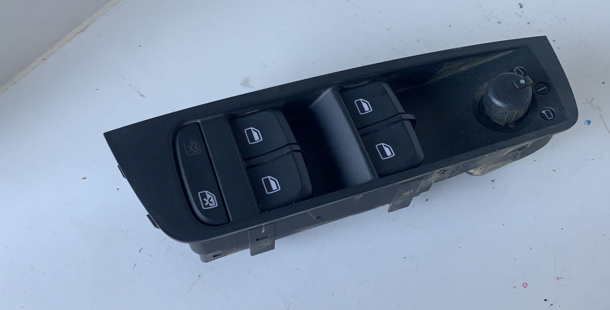 AUDI A7 C7/4G (2010-2020) Front Left Door Window Switch 8X4959521A, 8E095956533131 18842899