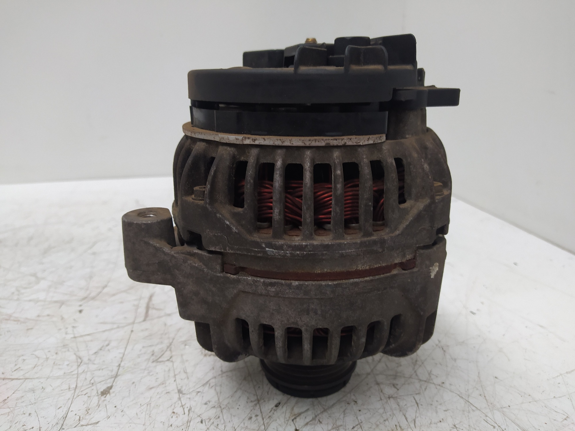 LEXUS S60 1 generation (2000-2009) Alternator 0124525039,8676496 18825156