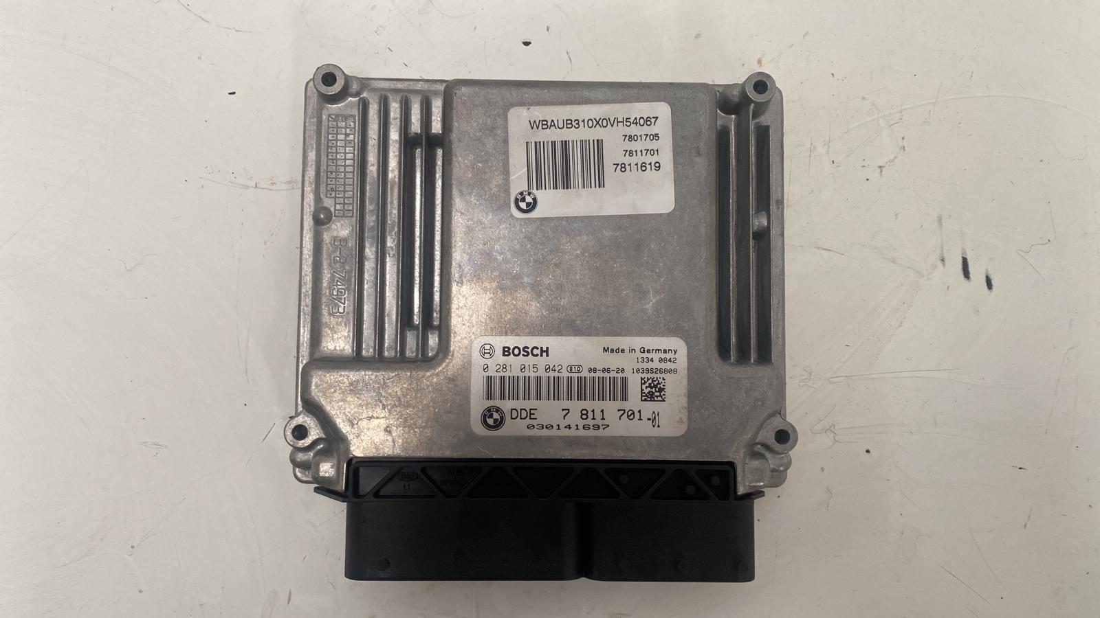 BMW 1 Series E81/E82/E87/E88 (2004-2013) Motorkontrolenhed ECU 0281015042,7811701 18989713