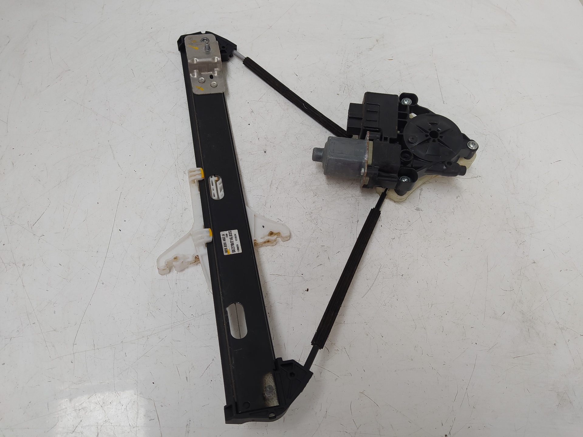 SEAT Alhambra 2 generation (2010-2021) Rear Right Door Window Regulator 6F0839462A 18842660