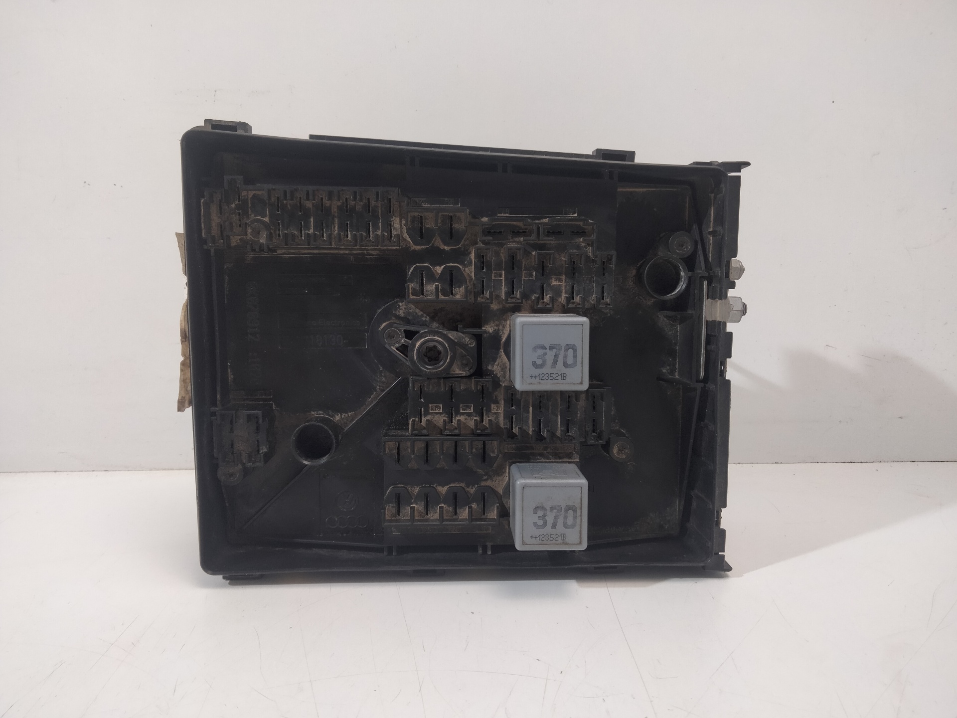 SEAT Leon 2 generation (2005-2012) Fuse Box 1K0937125,8K070912 18971922