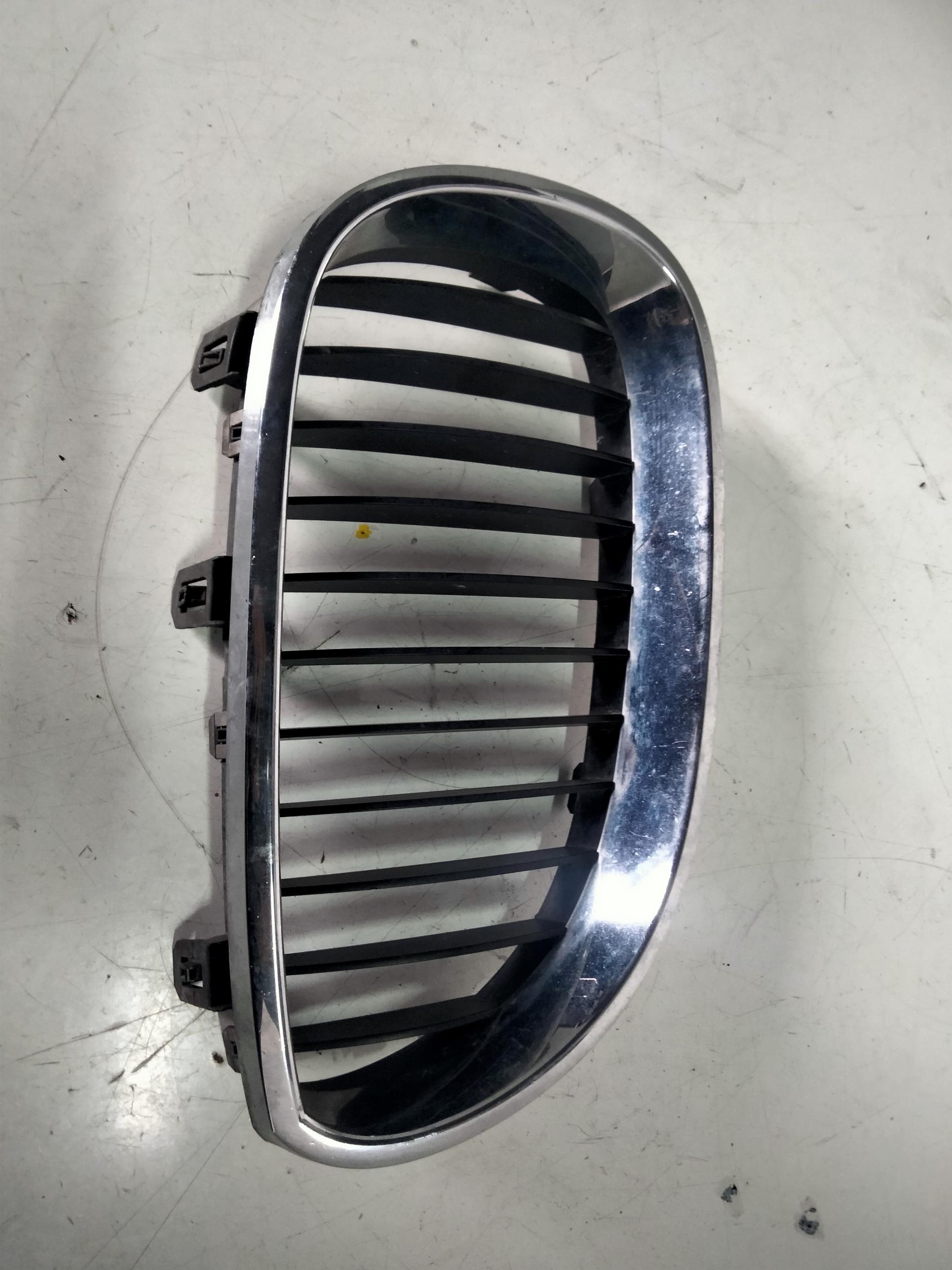 BMW 5 Series E60/E61 (2003-2010) Radiator Grille 10627110, 51137027, 7065702 18944836