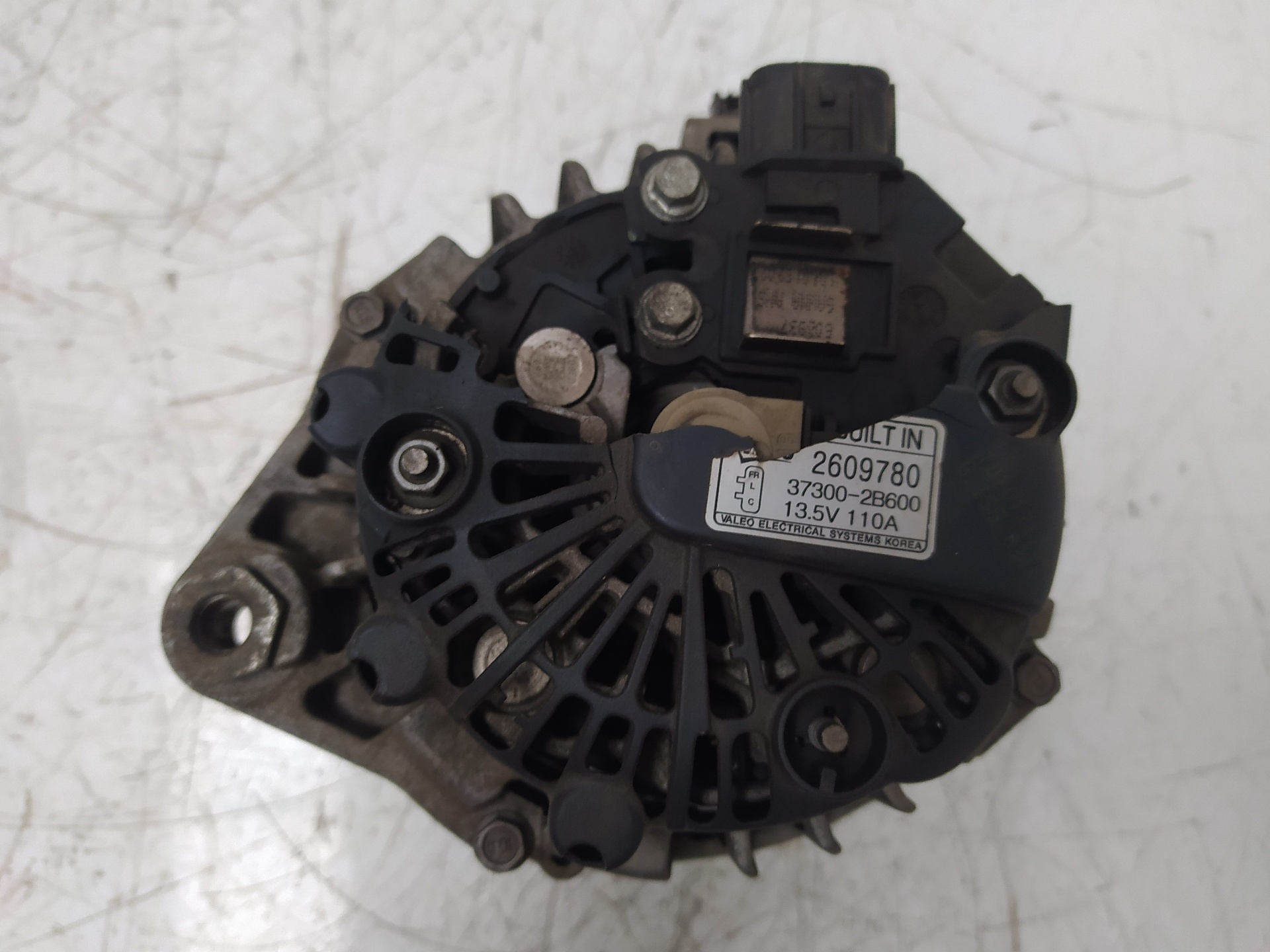 KIA Cee'd 1 generation (2007-2012) Alternator 373002B600,2609780 18855849