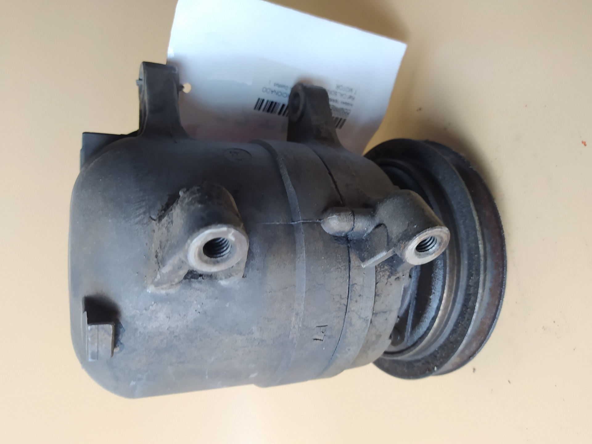 VOLVO Terrano 2 generation (1993-2006) Aircondition pumpe 5060213930,CALSONIC 18837346