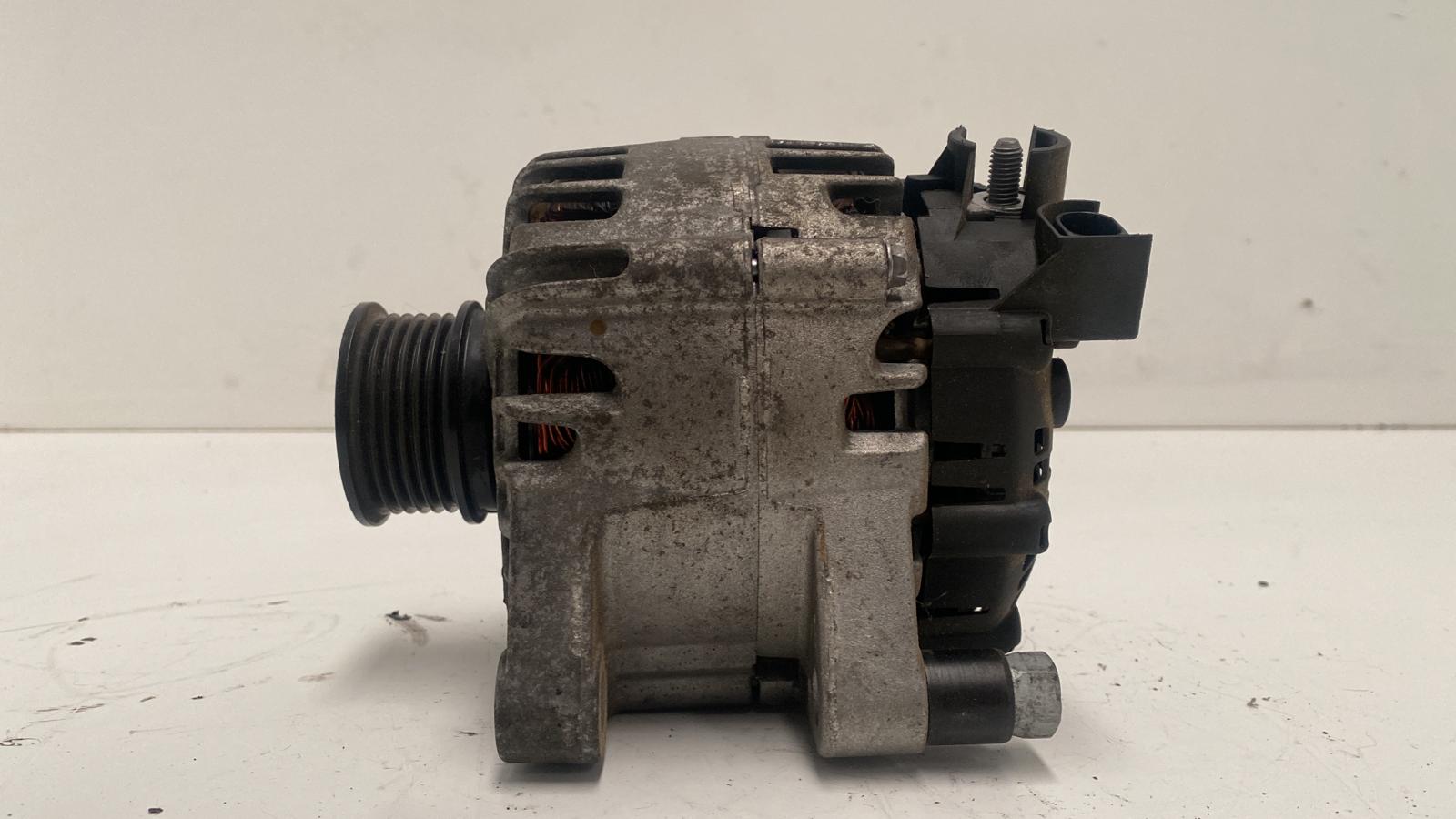 FORD Fiesta 5 generation (2001-2010) Alternator 113046433, AV6N10300DC, FOMOCO 18919543