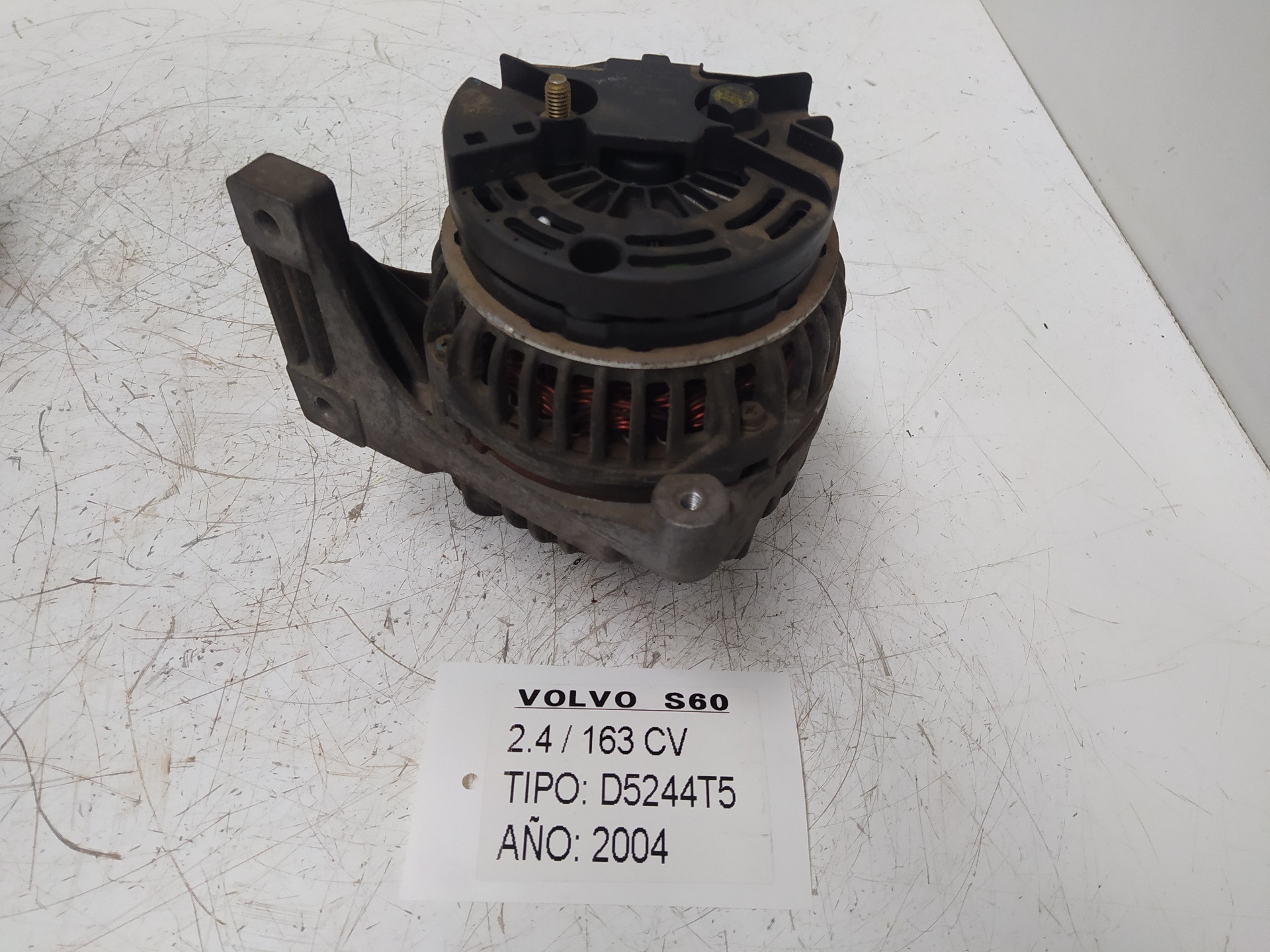 LEXUS S60 1 generation (2000-2009) Alternator 0124525039,8676496 18825156