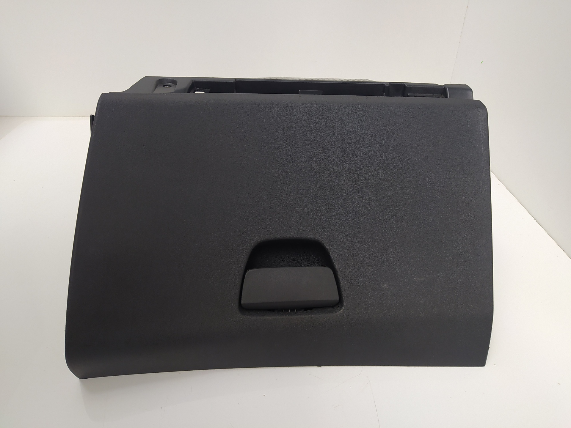 PEUGEOT 208 Peugeot 208 (2012-2015) Glove Box 9673811277 18952438