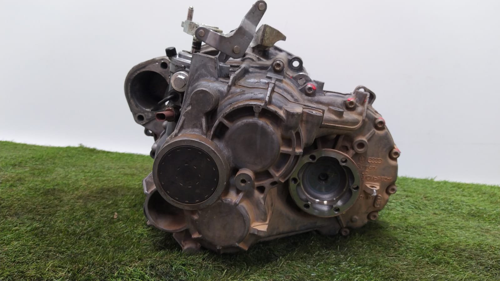 VOLKSWAGEN Passat Variant 1 generation (2010-2024) Gearbox HDV,04016P02 22879998