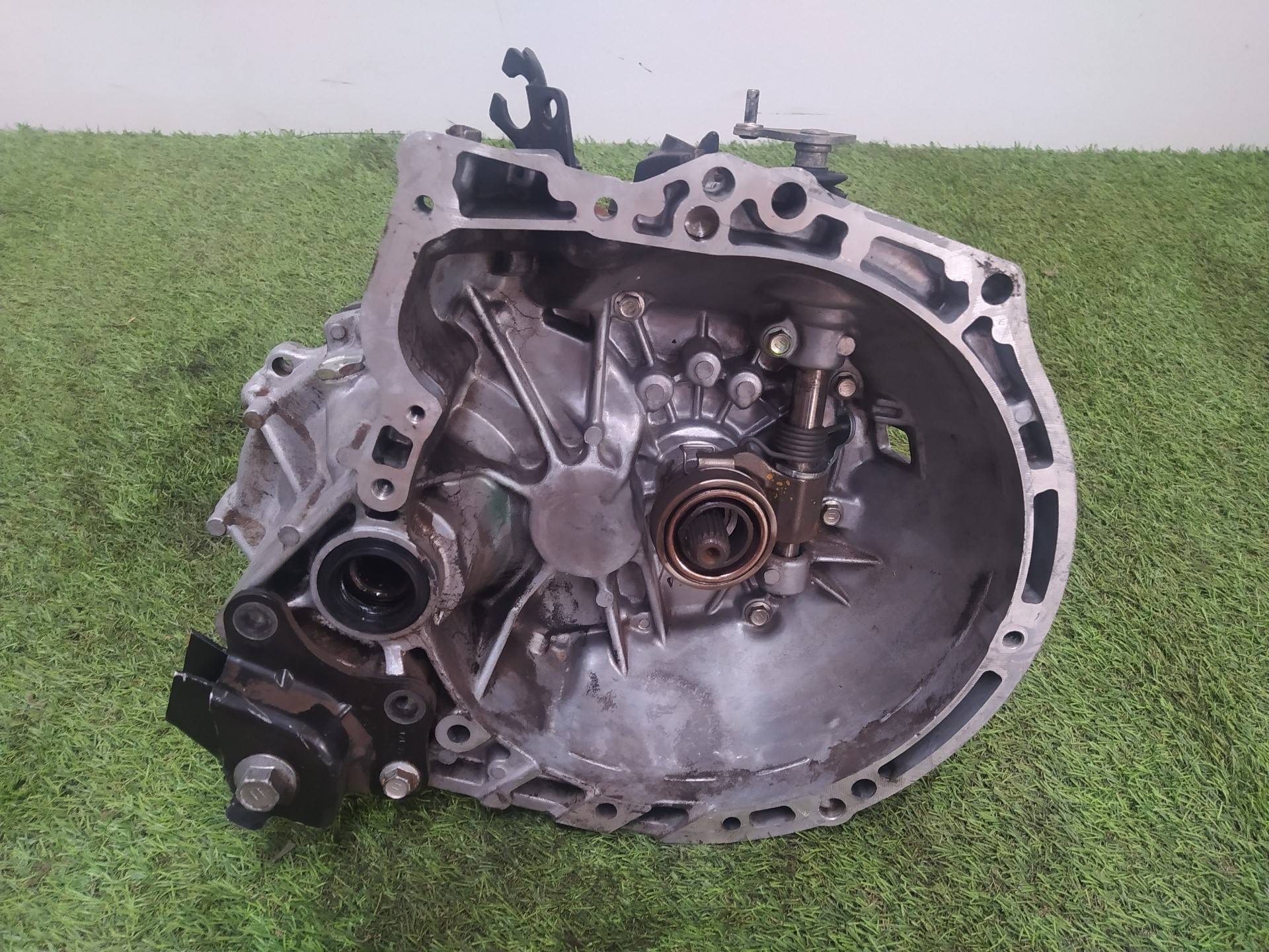 PEUGEOT 107 Peugeot 107 (2005-2014) Gearbox 20TT01, 20TT010334541 22878632