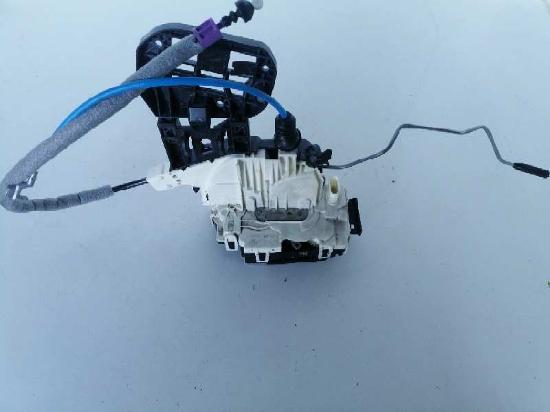 MERCEDES-BENZ A-Class W176 (2012-2018) Front Left Door Lock 1667200135 18892648