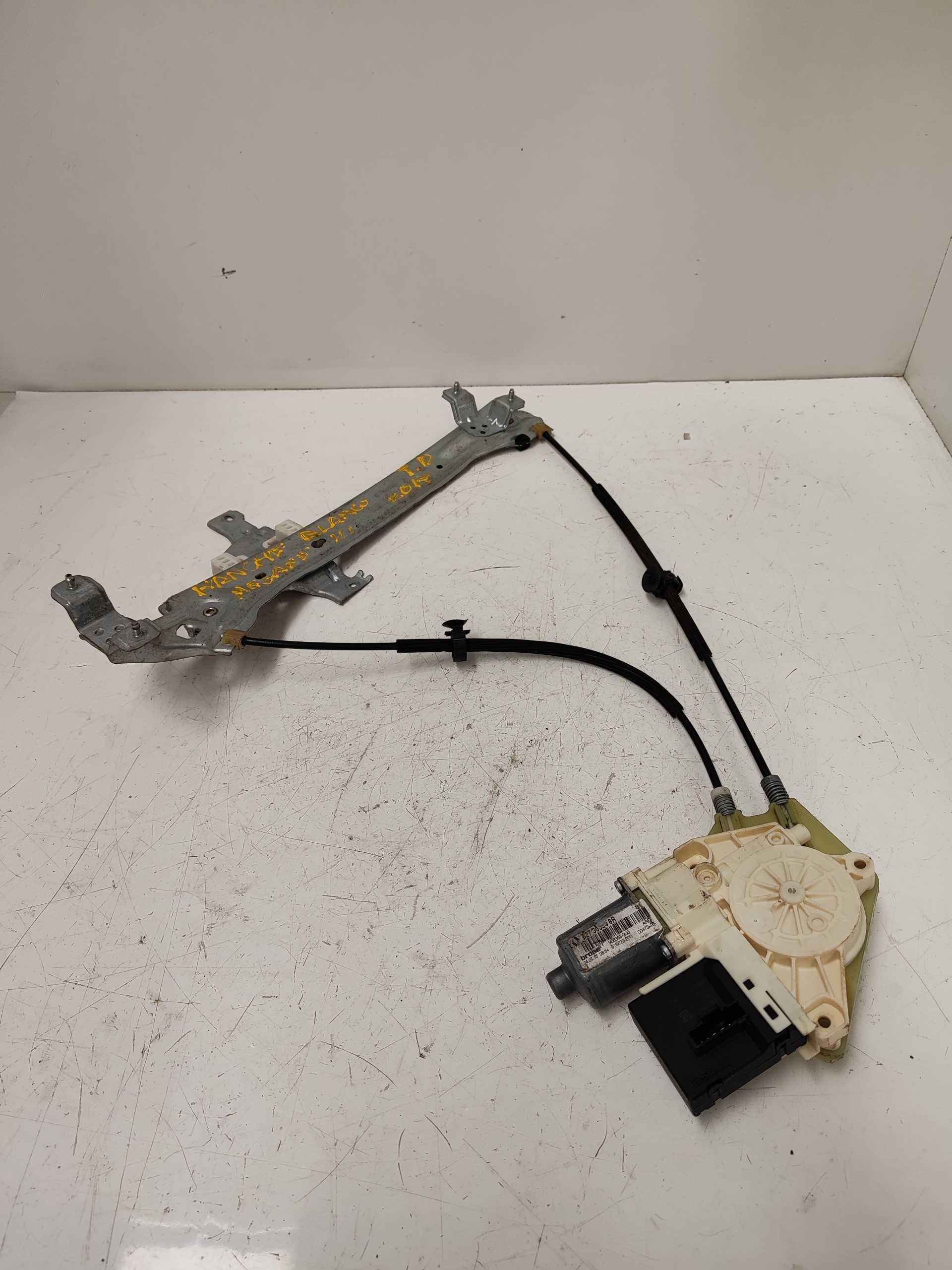 VOLVO Megane 3 generation (2008-2020) Rear Right Door Window Regulator 827306548R,910837-200 18923021