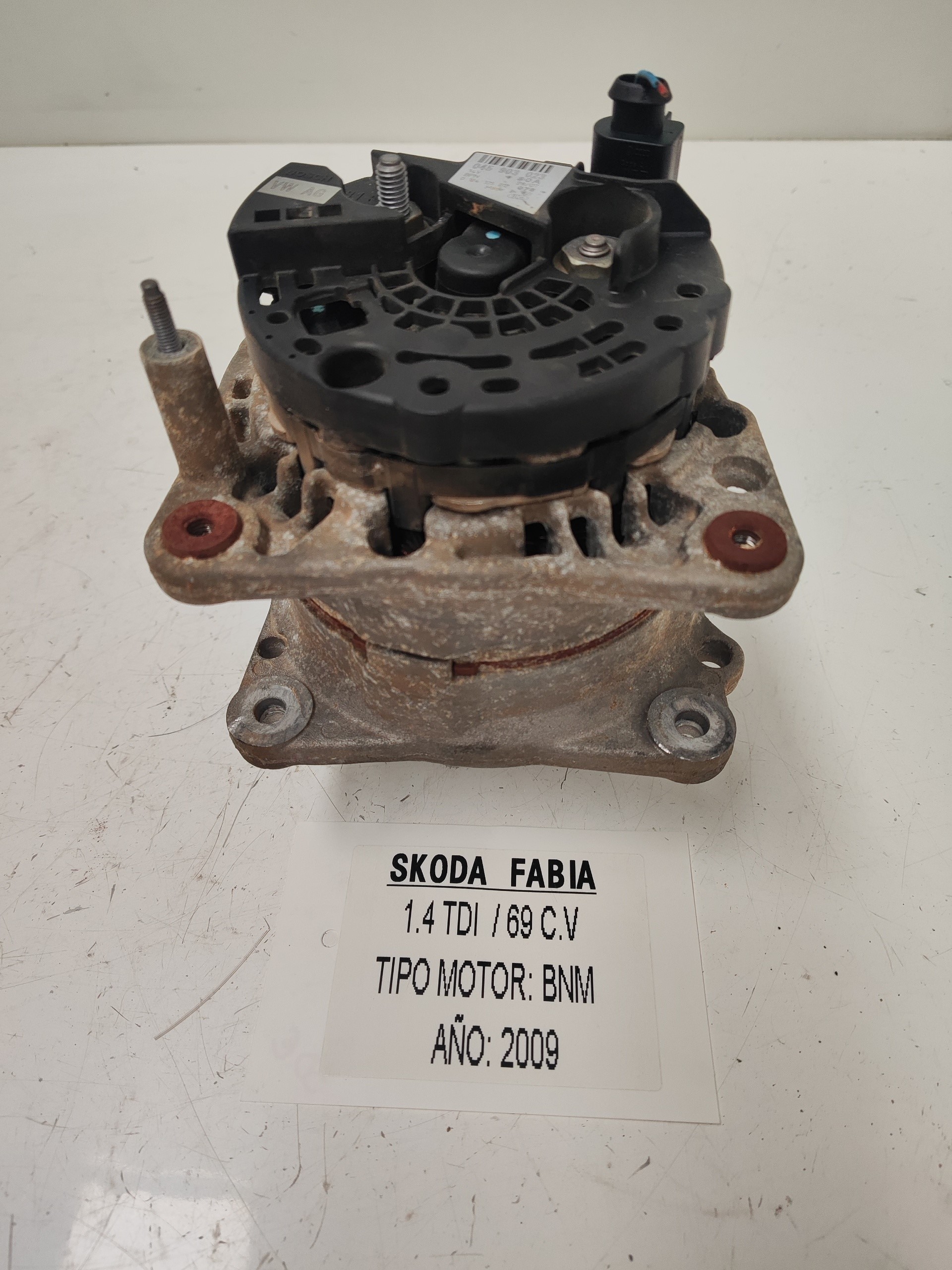 SKODA Fabia 2 generation  (2010-2014) Alternator 045903023 25101052