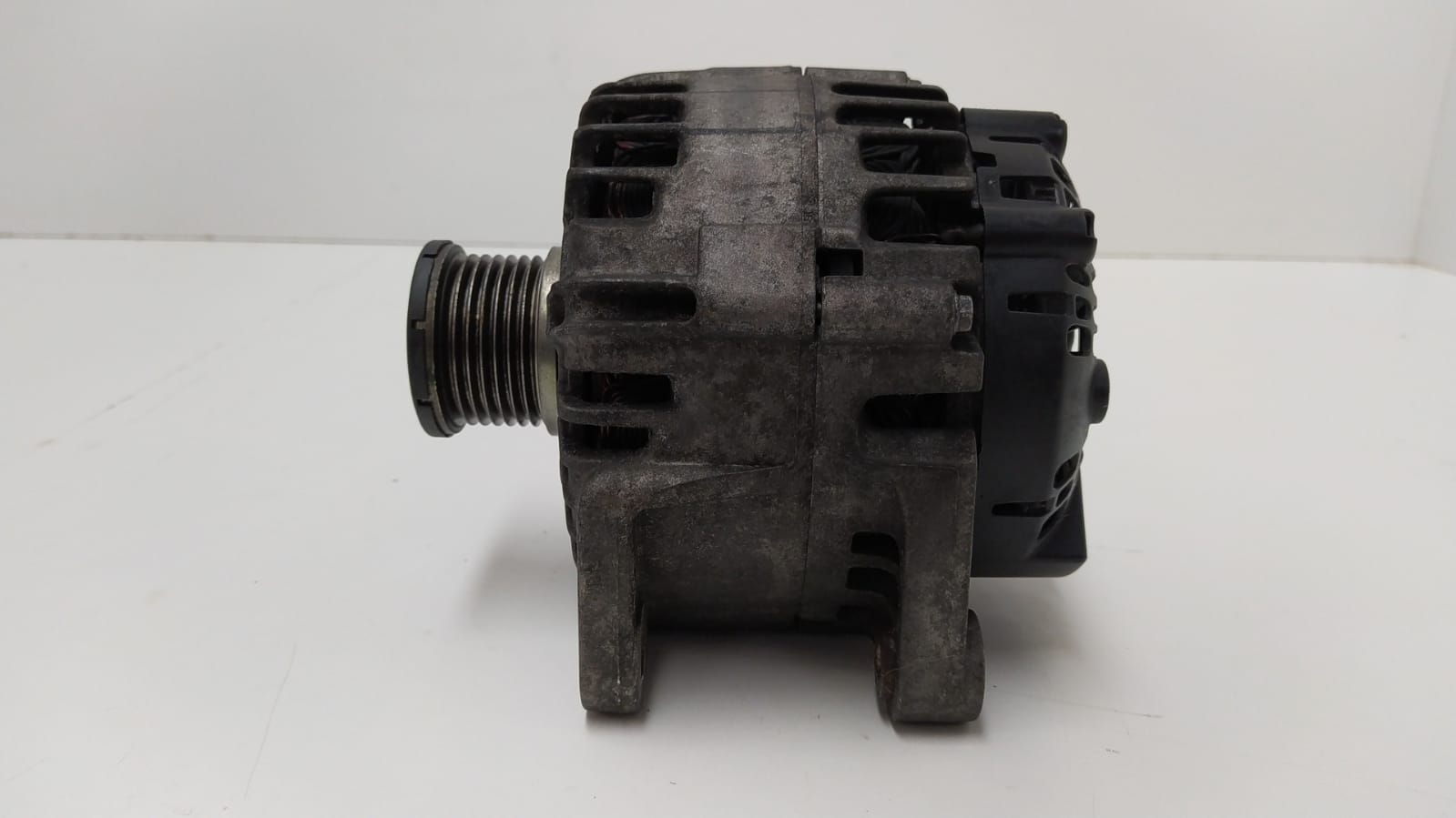 RENAULT Trafic 2 generation (2001-2015) Alternator 8200404459G, TG15C058, 2542966G 18975208