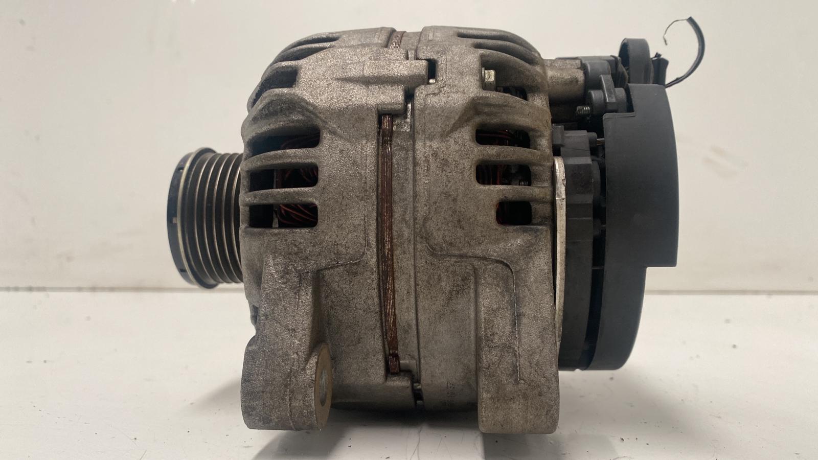 PEUGEOT 308 T7 (2007-2015) Alternator 9646321880, 0124525035 18825796