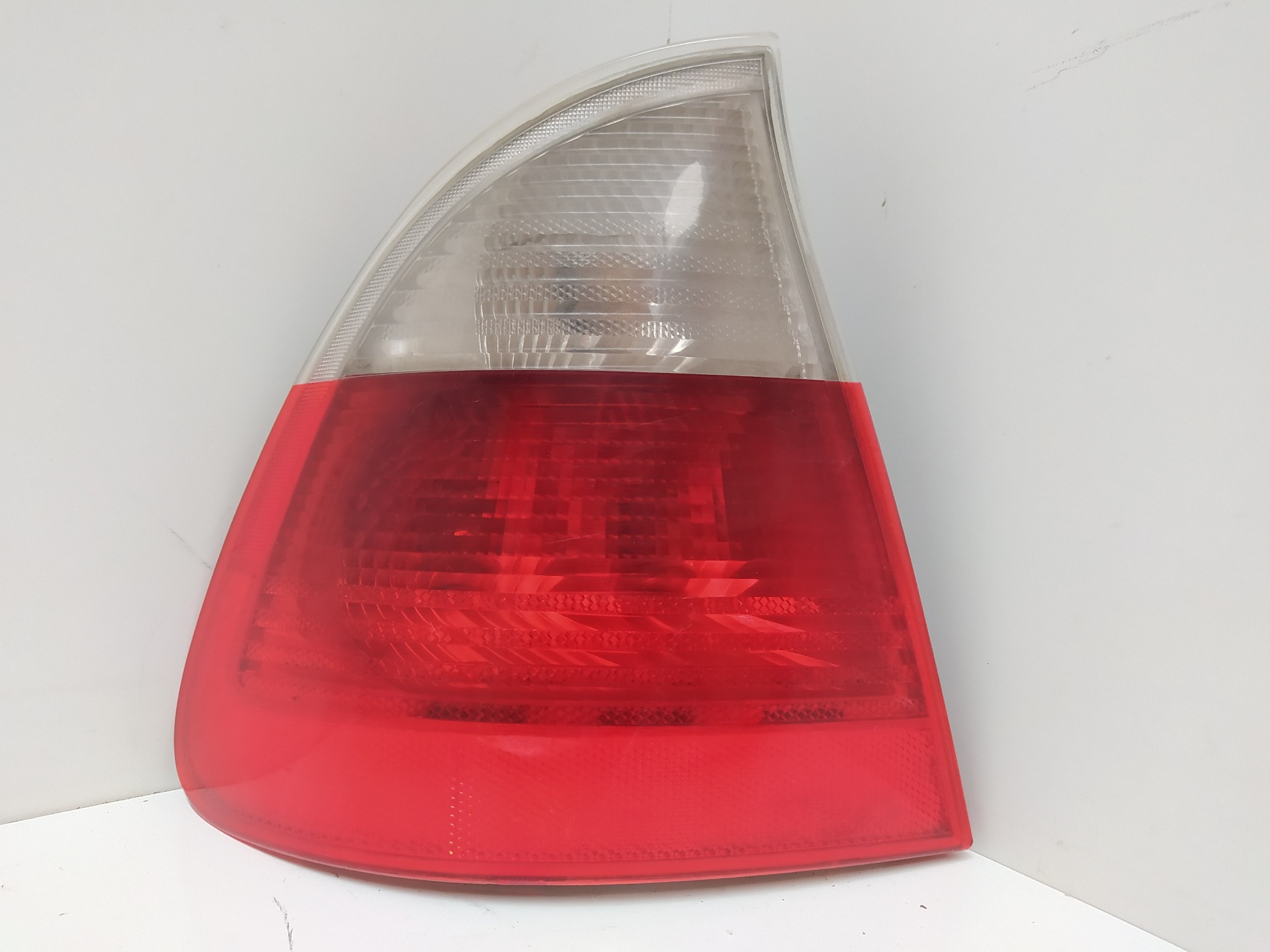 TOYOTA 3 Series E46 (1997-2006) Baklykt venstre bak ZBR6900473,92838703 19006635