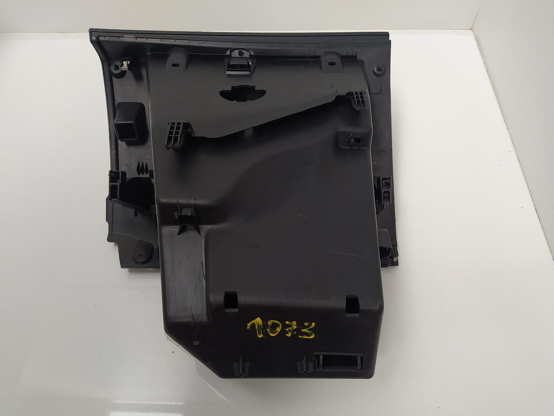 PEUGEOT 208 Peugeot 208 (2012-2015) Glove Box 9673811277 18952438