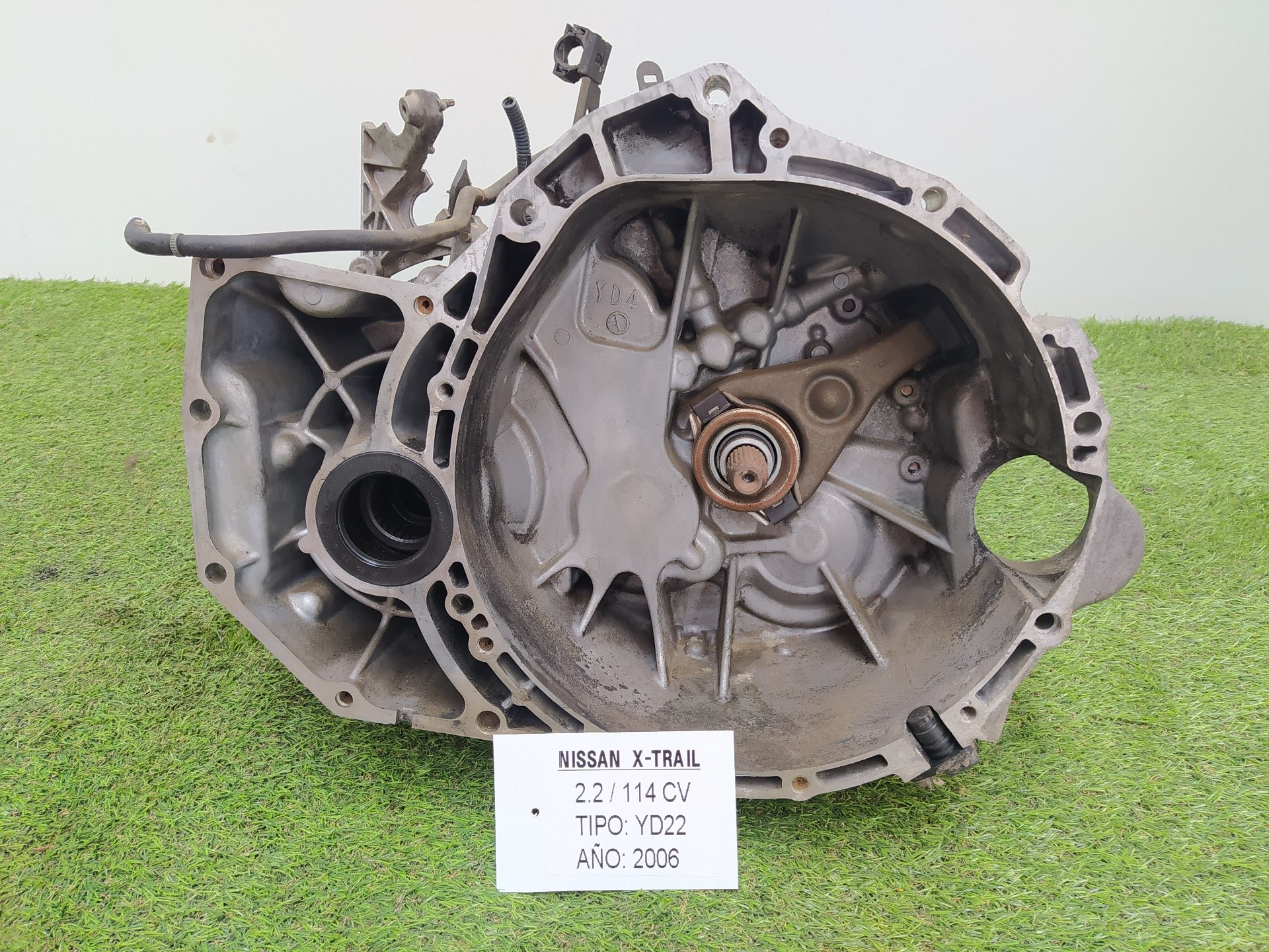 RENAULT X-Trail T30 (2001-2007) Gearbox 8H5,6VELOCIDADES,4X4 18827988