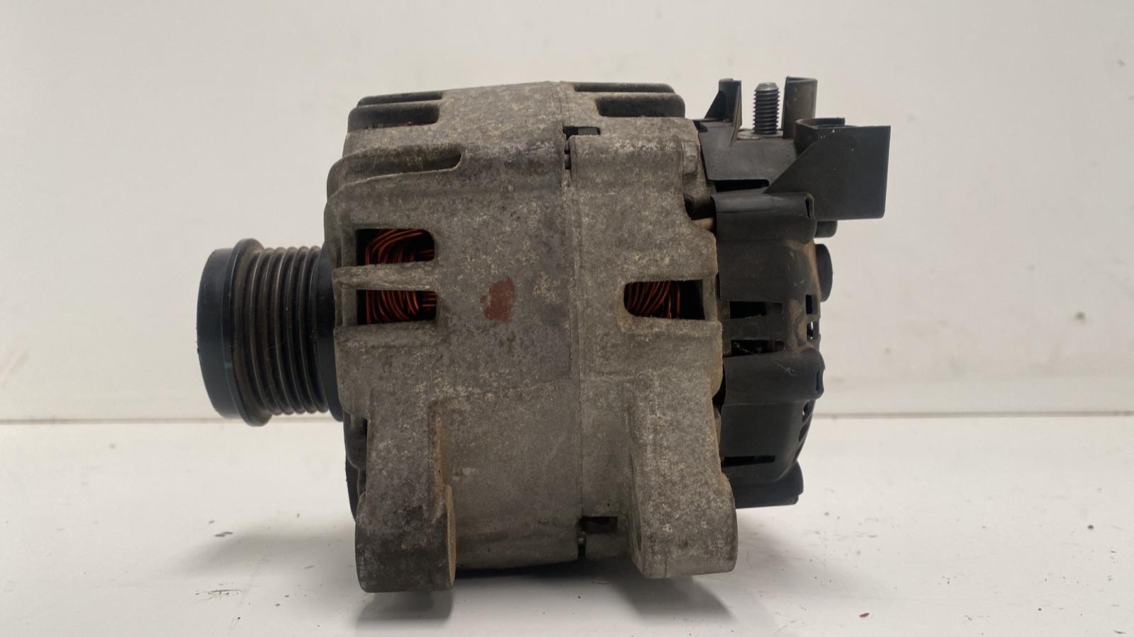 FORD Focus 3 generation (2011-2020) Alternator TG15C183, 30659390, VALEO 18825439