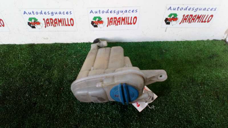 AUDI A4 B8/8K (2011-2016) Expansion Tank 8K0121403G 26260948