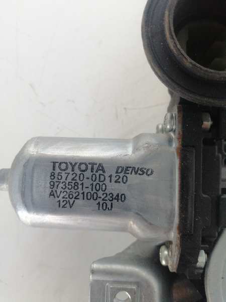 TOYOTA Yaris 2 generation (2005-2012) Galinių dešinių durų stiklo pakelėjas 857200D120, 973581100 18936628