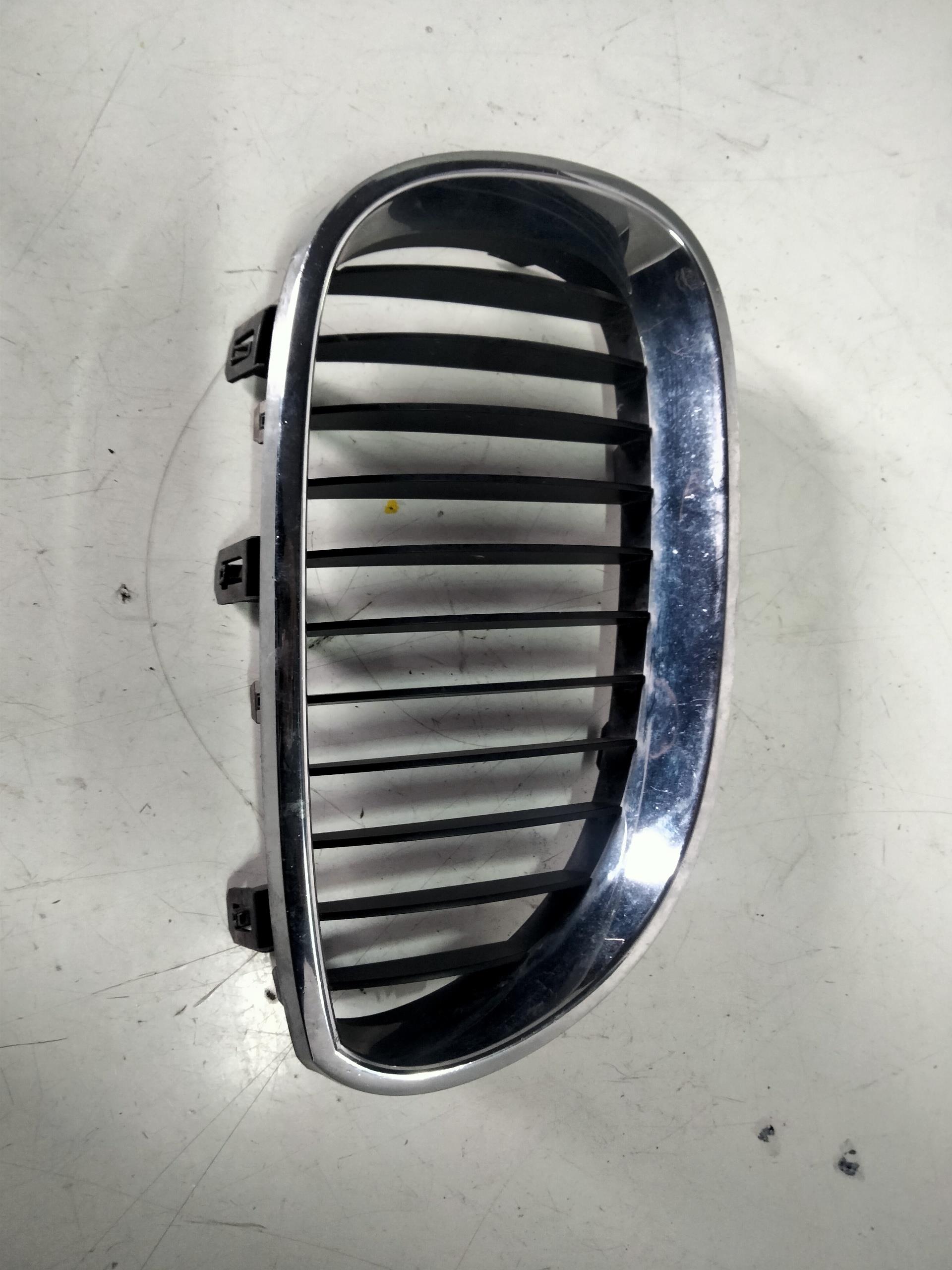 BMW 5 Series E60/E61 (2003-2010) Radiator Grille 10627110,51137027,7065702 18944836