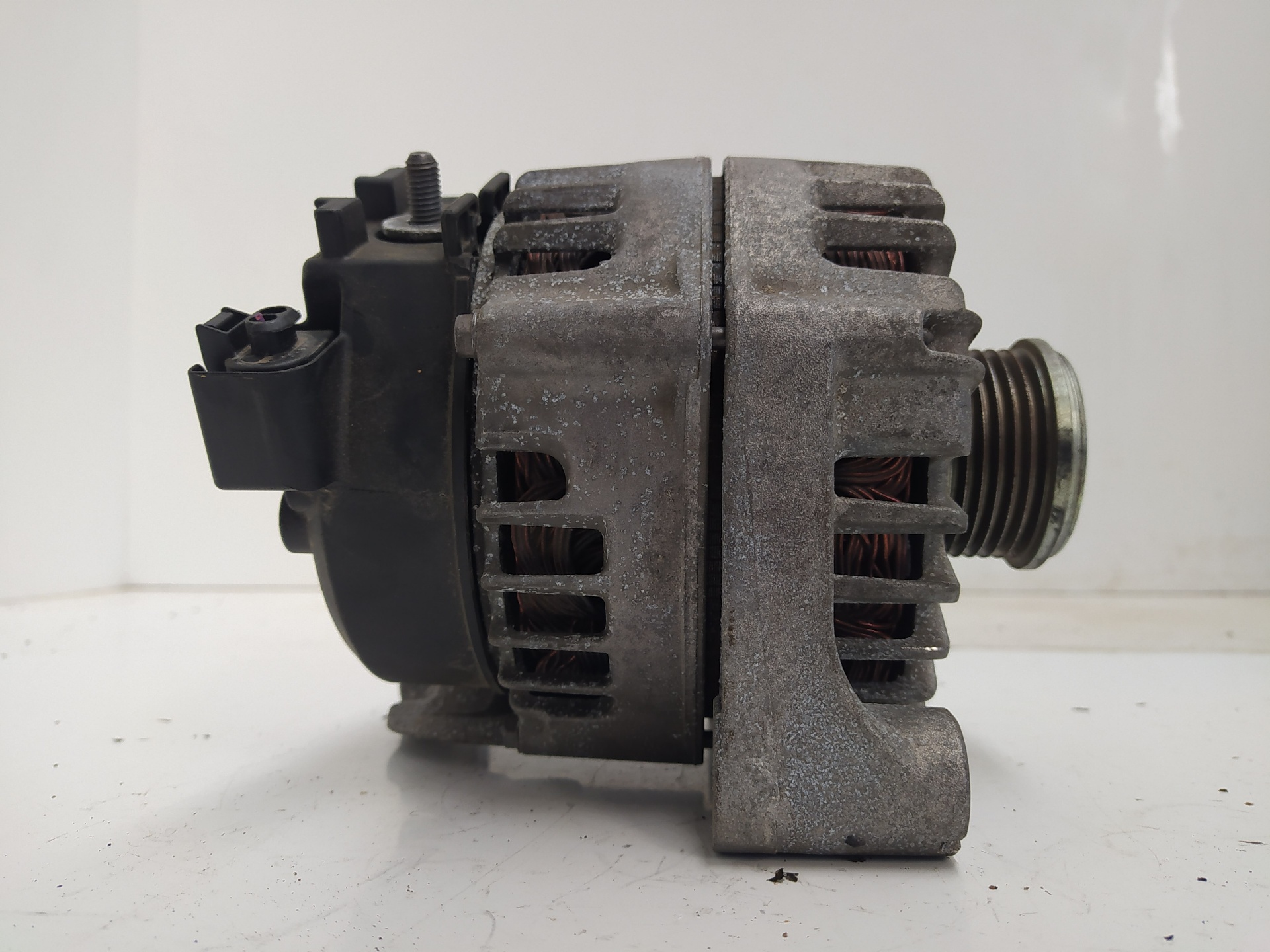 BMW 1 Series F20/F21 (2011-2020) Alternator FG18D111, VALEO, 2617511A 18917543