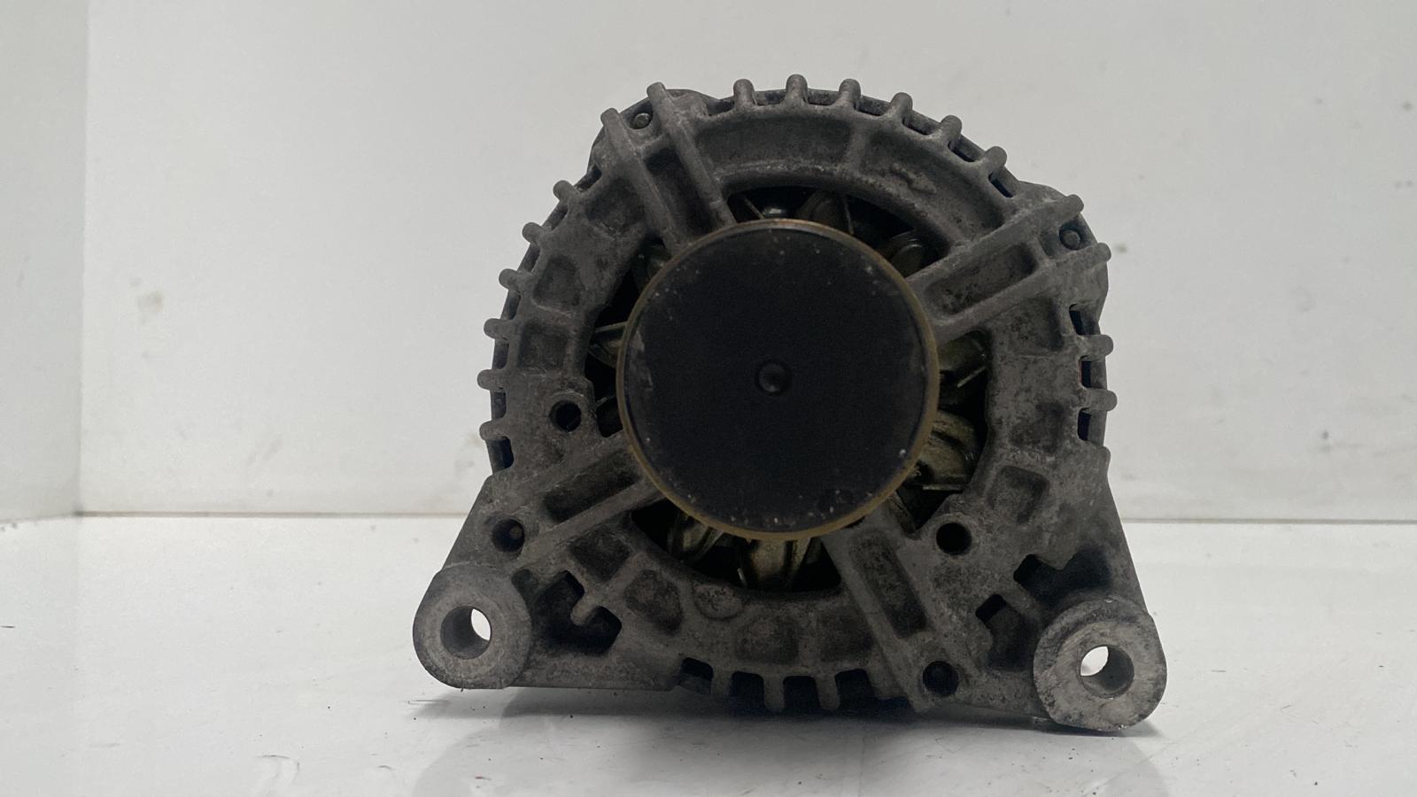 PEUGEOT 407 1 generation (2004-2010) Alternator 0124525035,9646321880 18826840