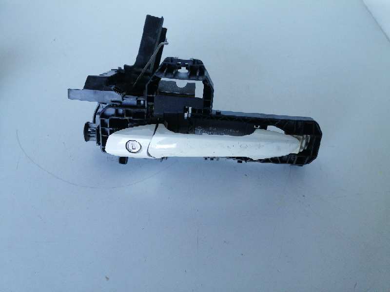 MERCEDES-BENZ B-Class W246 (2011-2020) Front Left Door Exterior Handle 2047601534 18936528