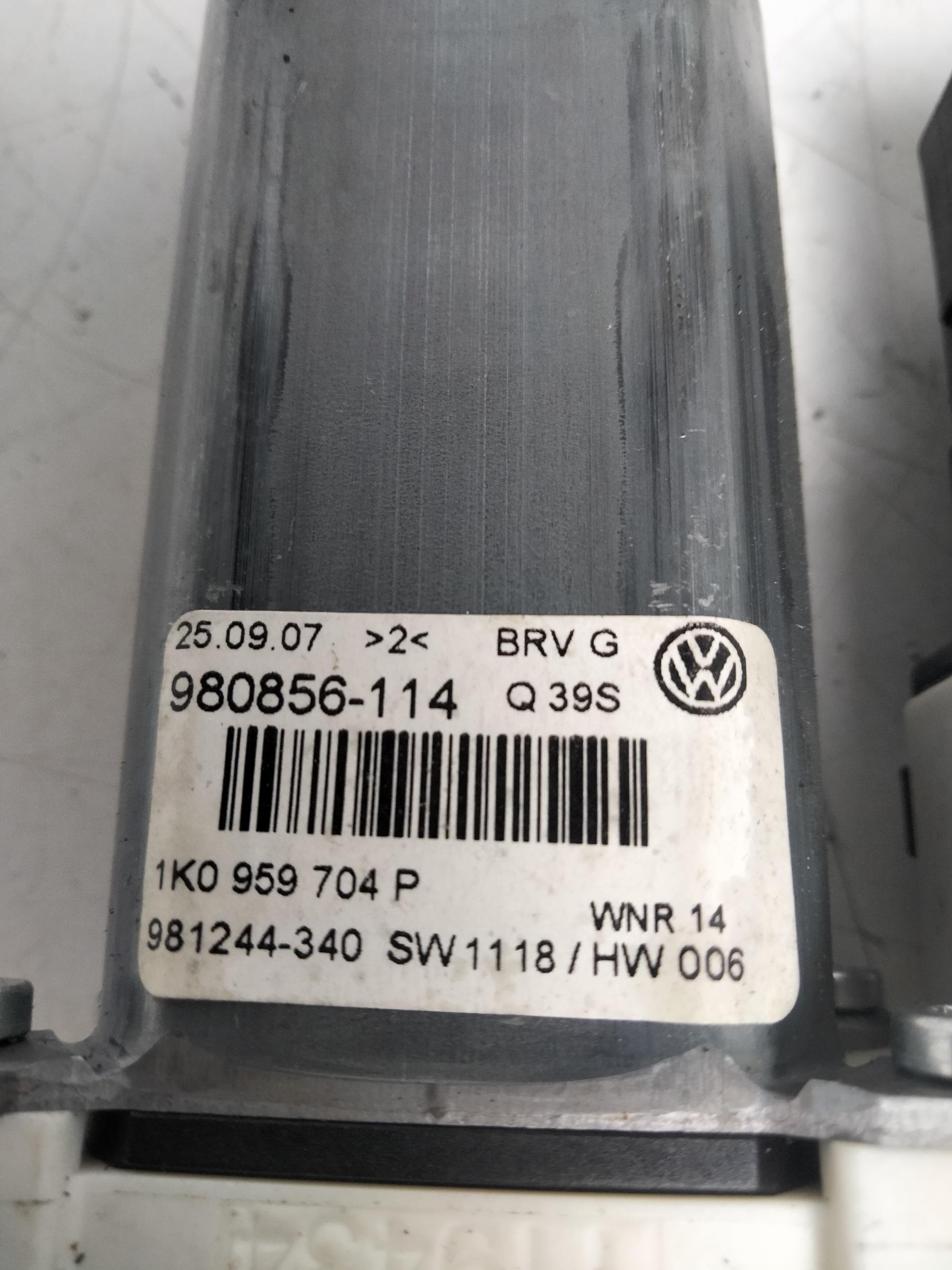 VOLKSWAGEN Passat B6 (2005-2010) Стеклоподъемник задней правой двери 1K0959704P,980856114 22879638