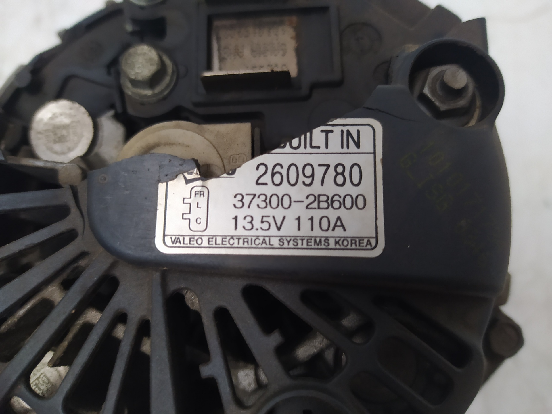 KIA Cee'd 1 generation (2007-2012) Alternator 373002B600,2609780 18855849