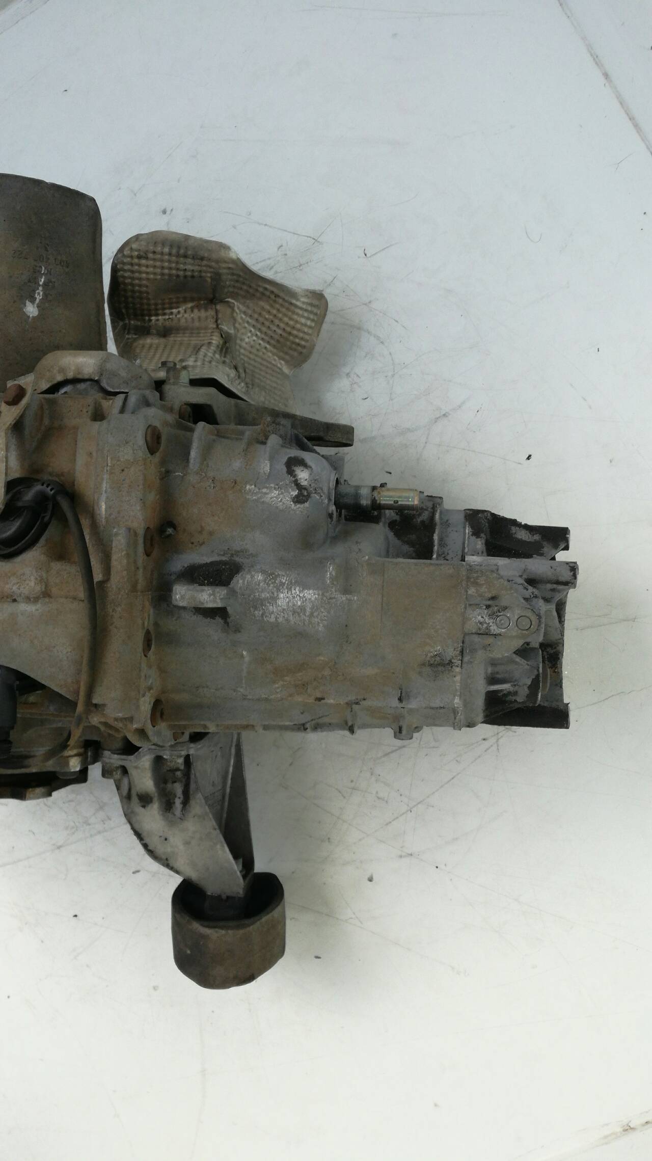 VOLKSWAGEN Passat B5 (1996-2005) Gearbox EEN 18952512