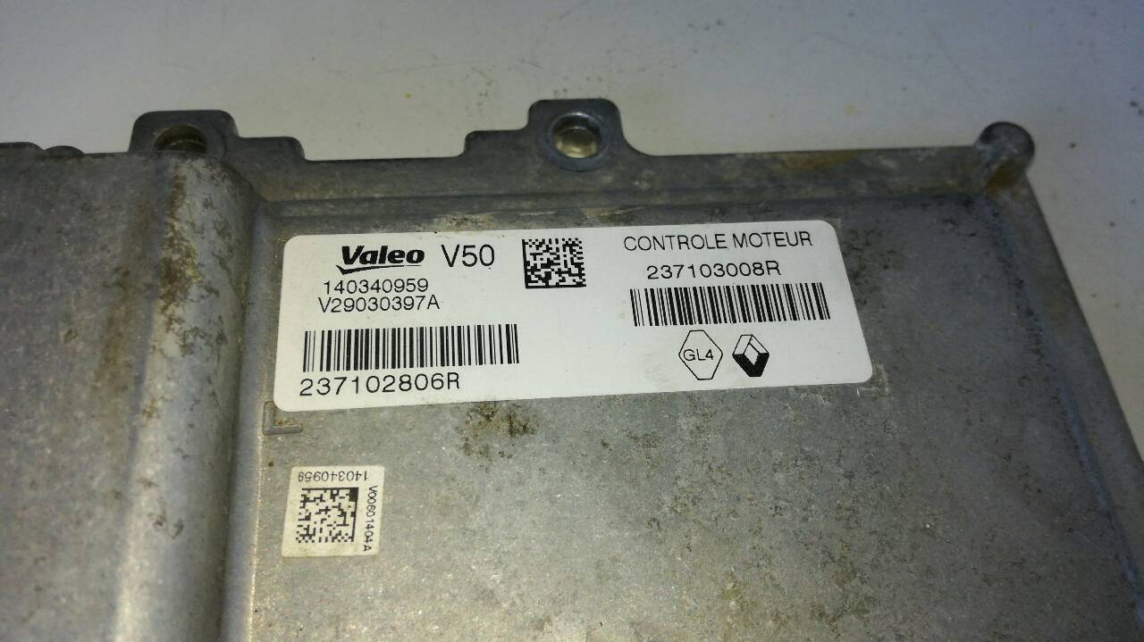 DACIA Sandero 2 generation (2013-2020) Motora vadības bloks 237103008R,140340959 23374661