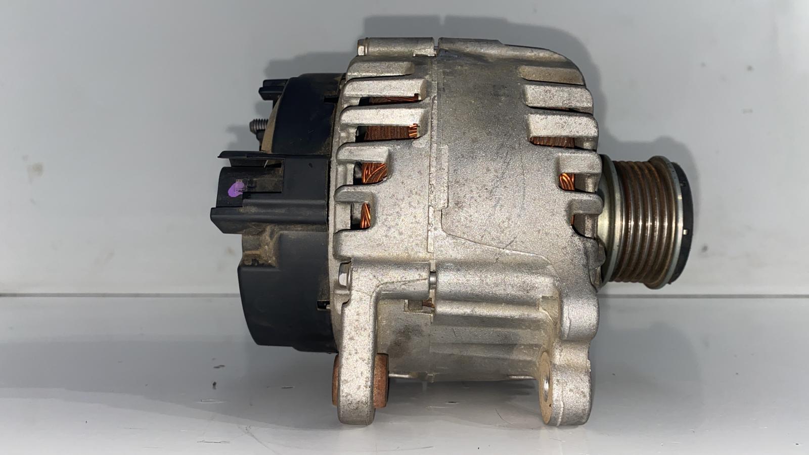 VOLKSWAGEN Golf 6 generation (2008-2015) Alternator TG14C028, 03L903023F, VALEO 18877004