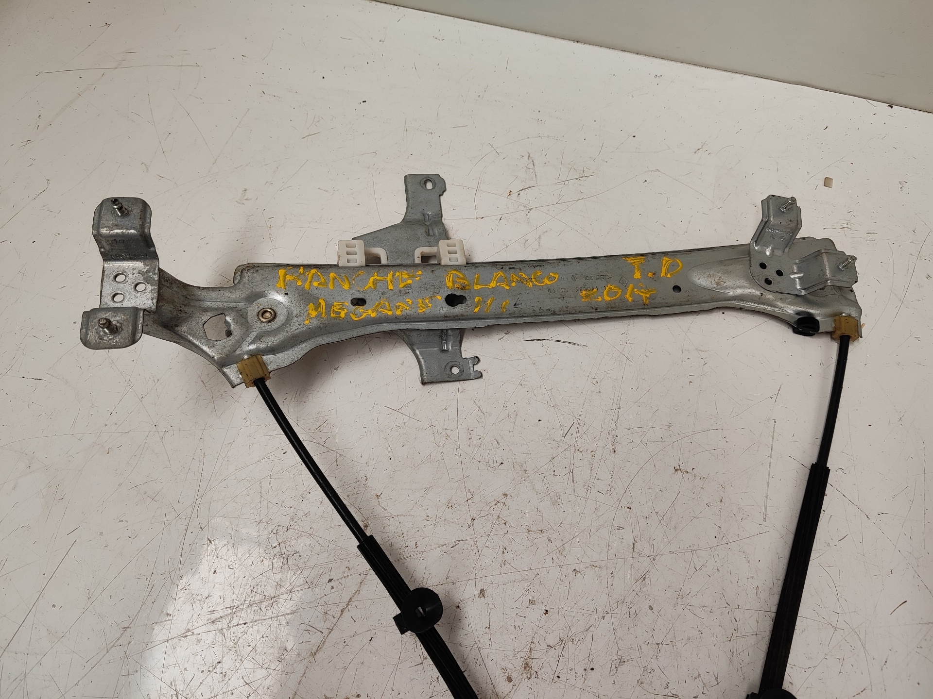 VOLVO Megane 3 generation (2008-2020) Rear Right Door Window Regulator 827306548R,910837-200 18923021