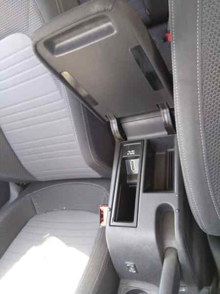 VOLKSWAGEN Scirocco 3 generation (2008-2020) Armrest 1K5864251C 18961787