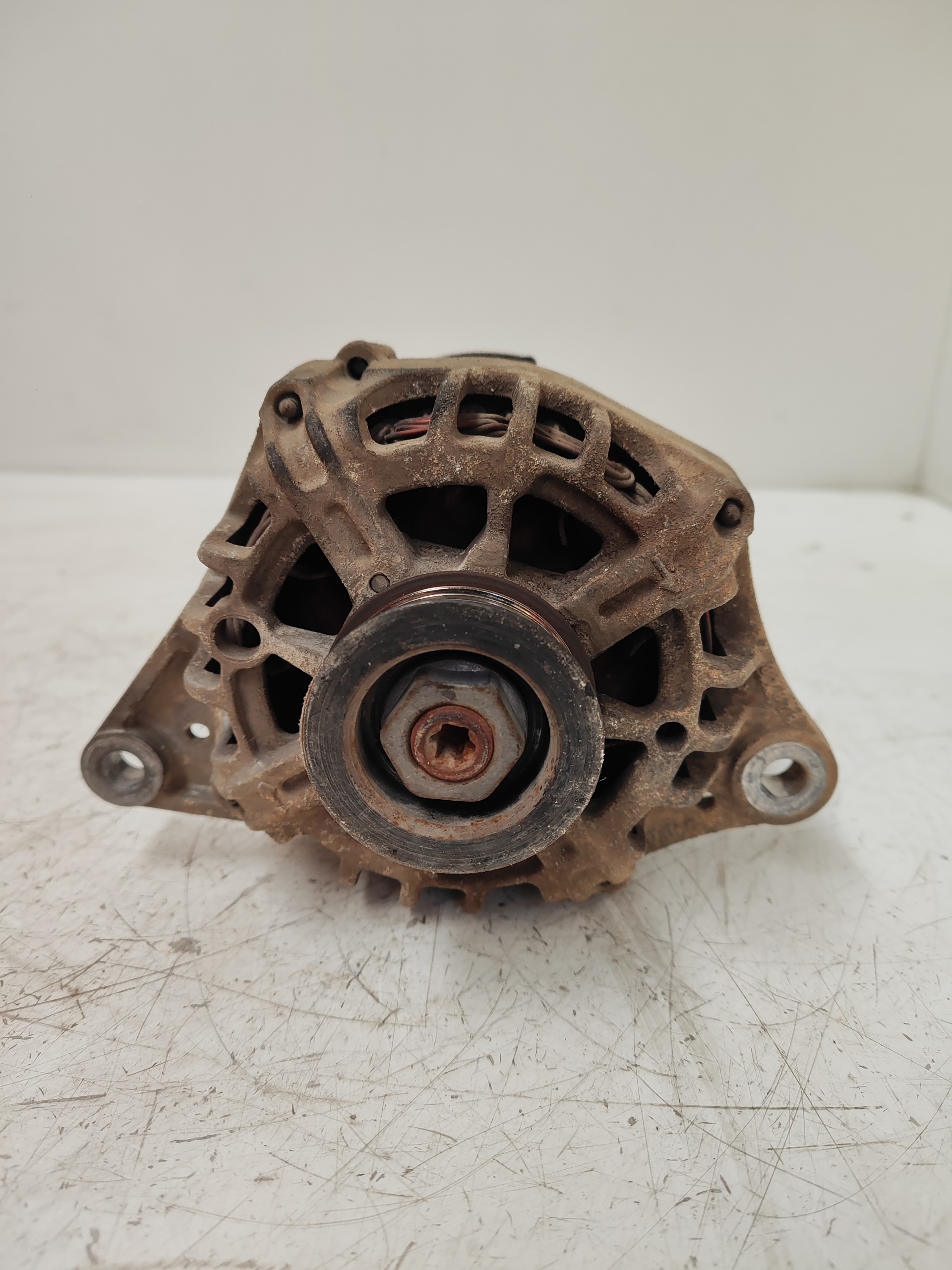 SEAT Cordoba 2 generation (1999-2009) Alternator 2543488A 25356501