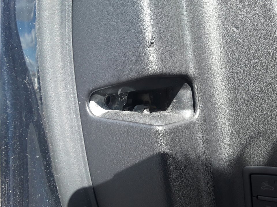 AUDI A6 C6/4F (2004-2011) Front Left Door Lock 24552871