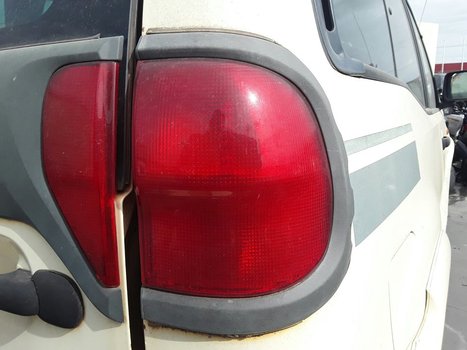 NISSAN Terrano 2 generation (1993-2006) Rear Right Taillight Lamp 265500X001 25076076