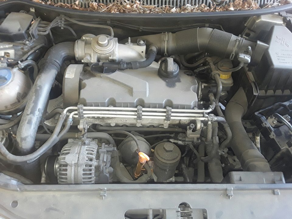 VOLKSWAGEN Polo 4 generation (2001-2009) Двигатель AXR 21469853