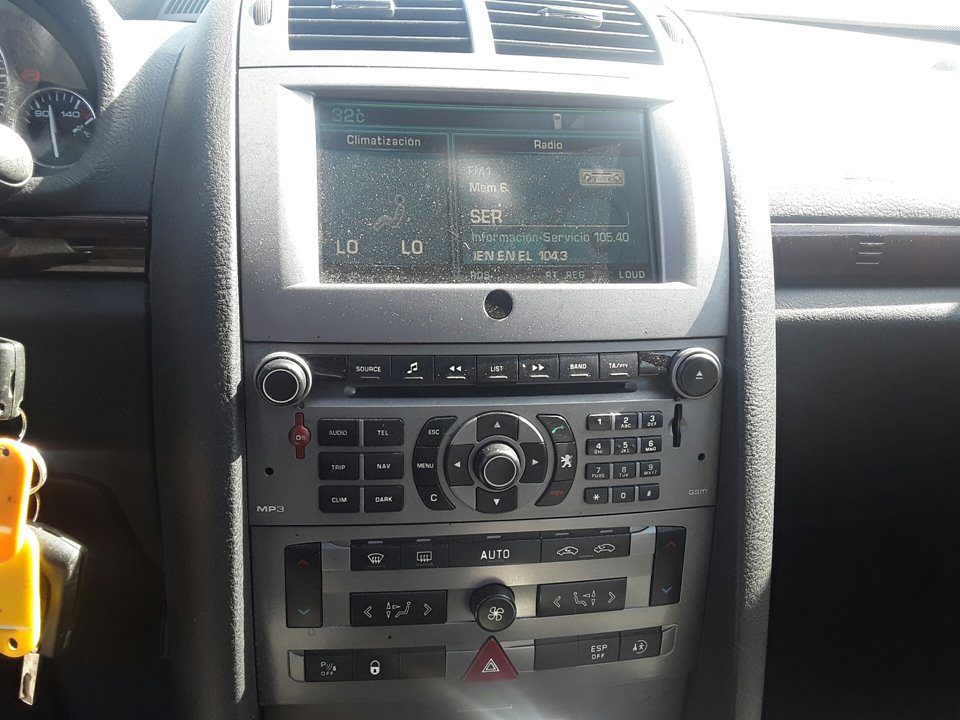 PEUGEOT 407 (6D_) Music Player With GPS 24552830
