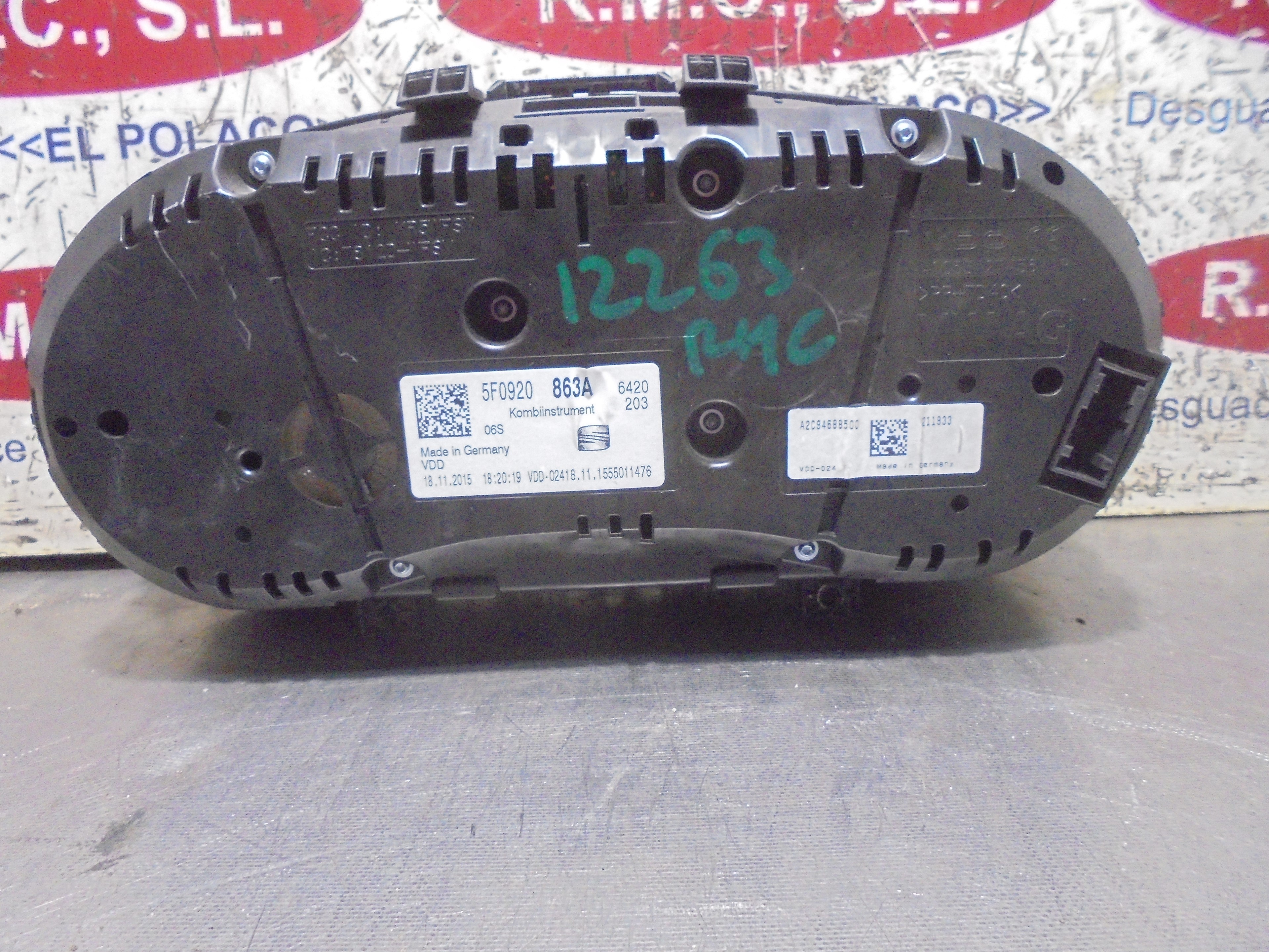 SEAT Leon 3 generation (2012-2020) Speedometer 5F0920863A 21955553